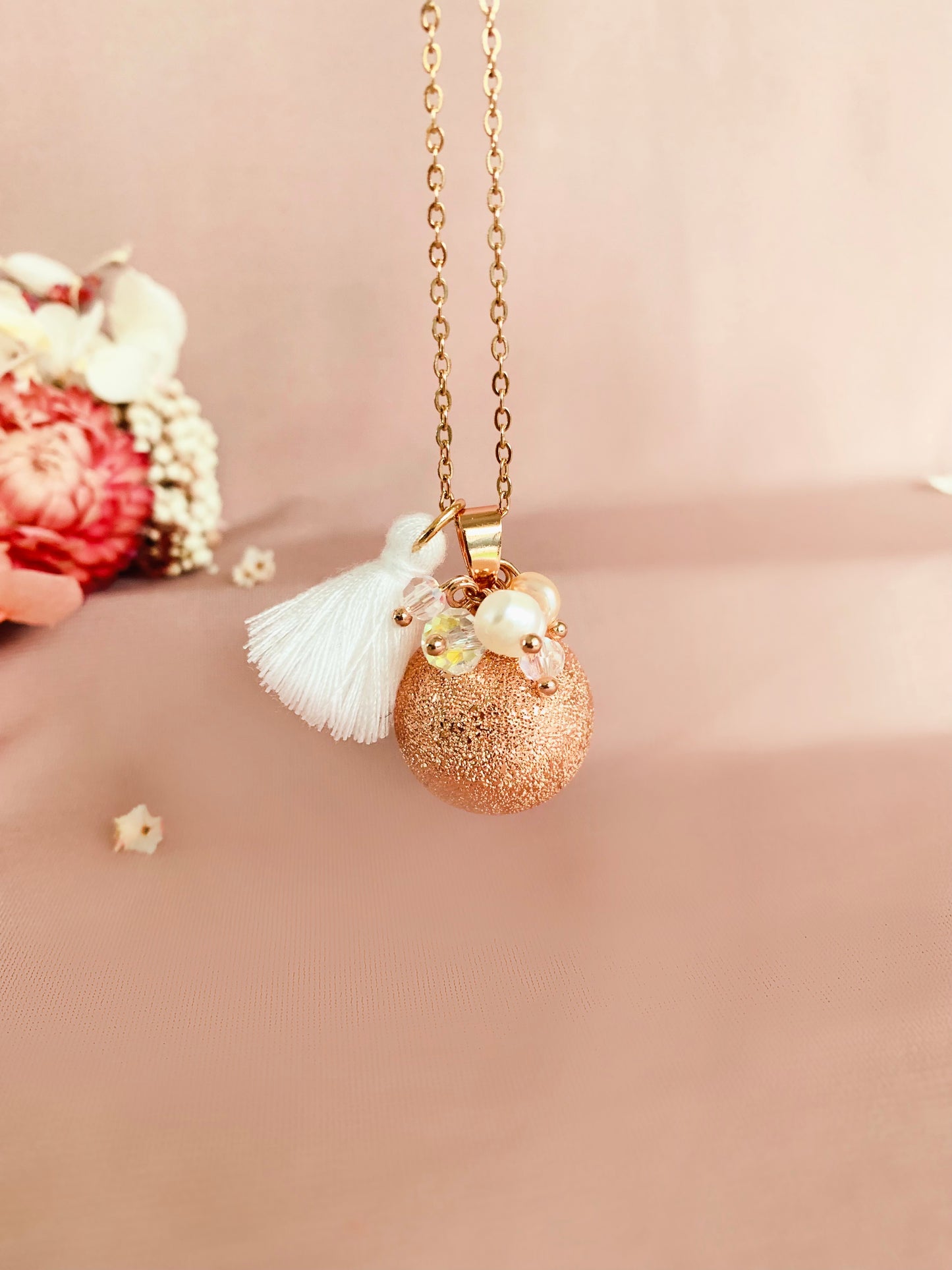 Bola de grossesse or rose et breloque fait main en cristaux