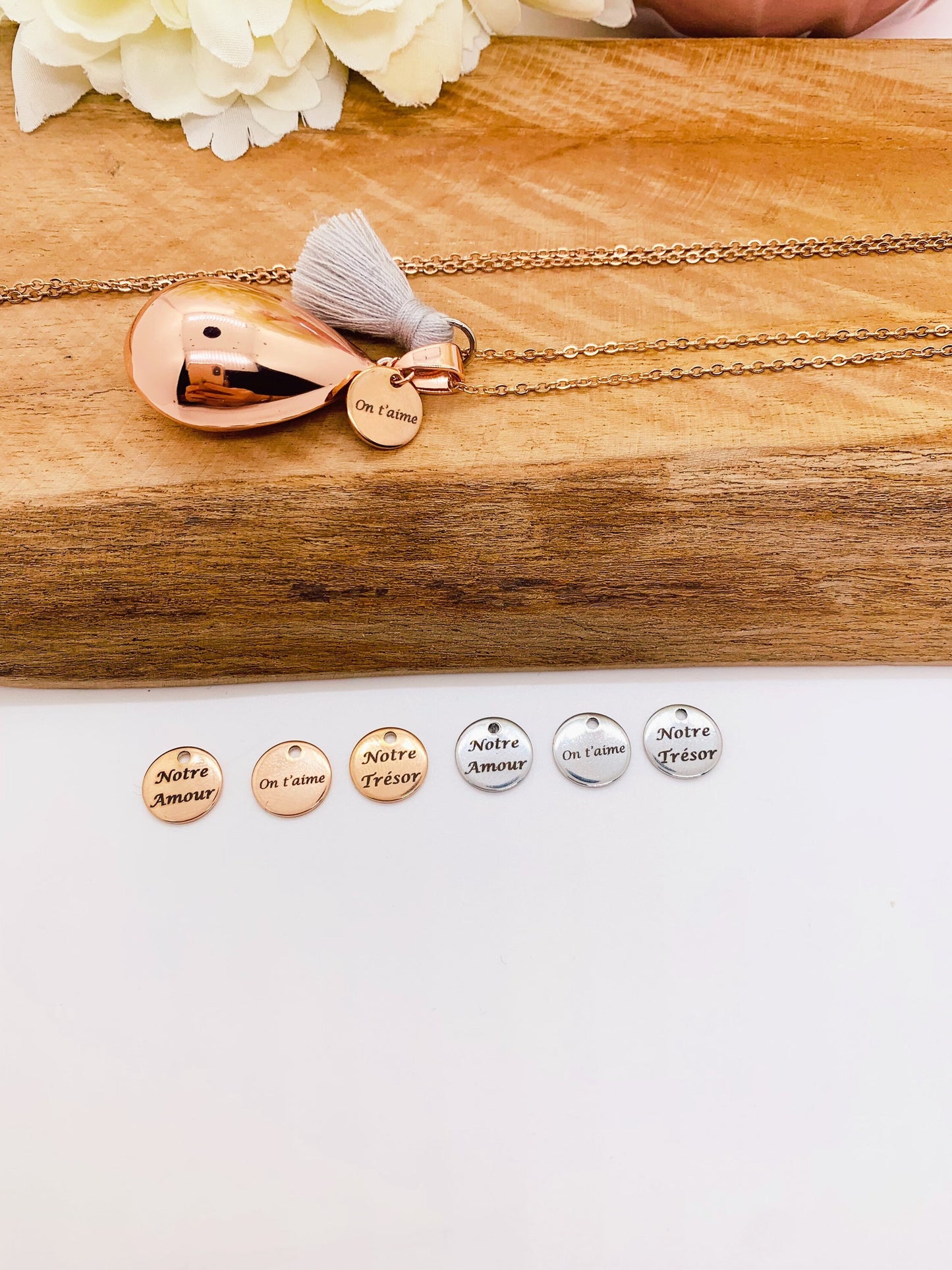 Bola de grossesse goutte d’eau or rose et breloque gravée