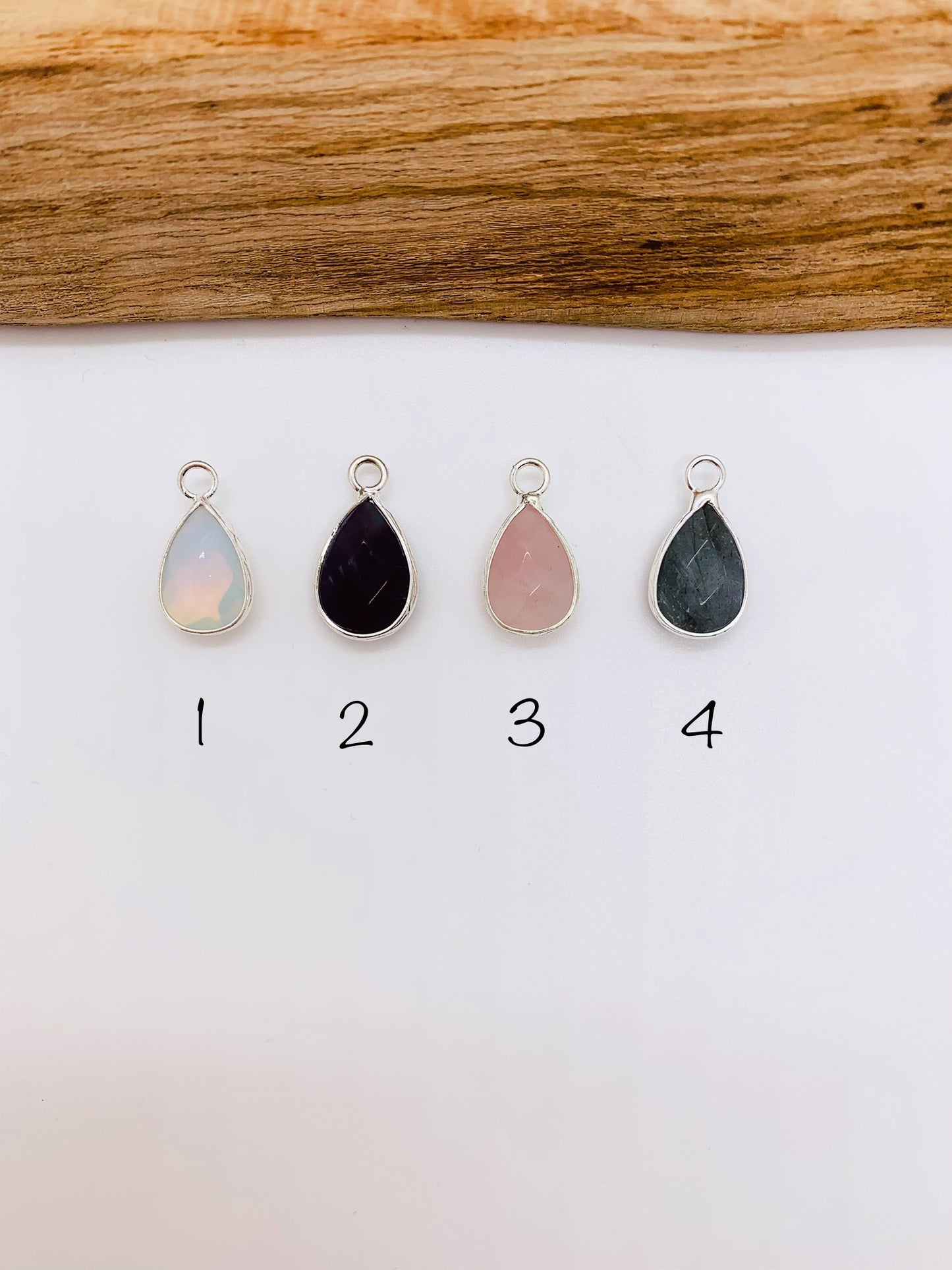 Bola de grossesse sablé argent et breloque en pierre semi précieuse