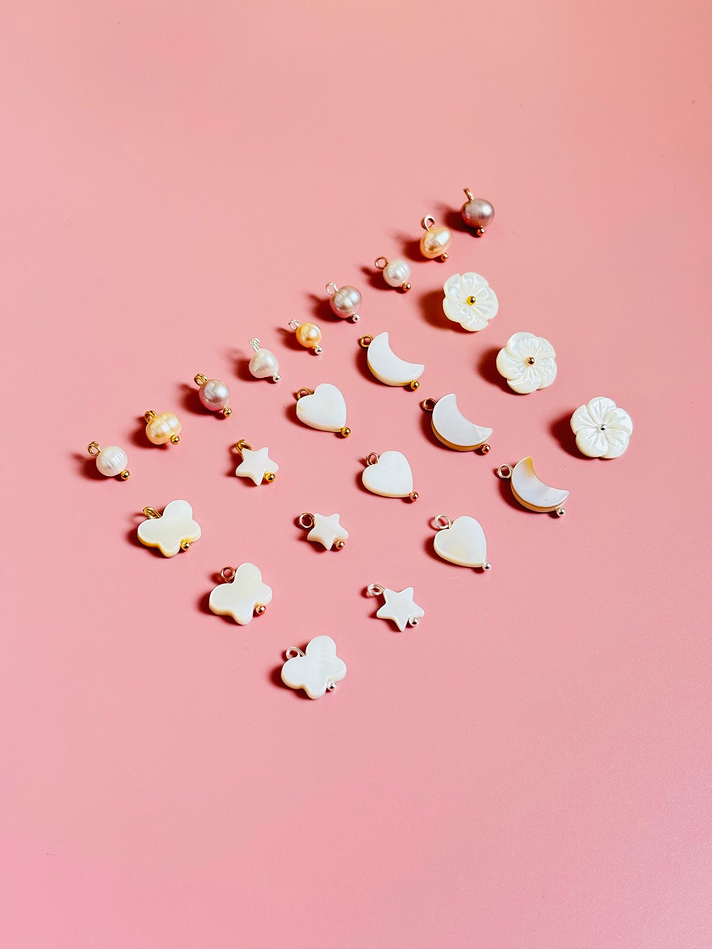 Charms en nacre pour Bola de grossesse